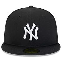 MLB New York Yankees 2025 Clubhouse 59FIFTY Fitted Hat