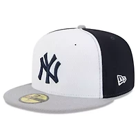 MLB Navy/Gray New York Yankees 2025 Clubhouse 59FIFTY Fitted Hat