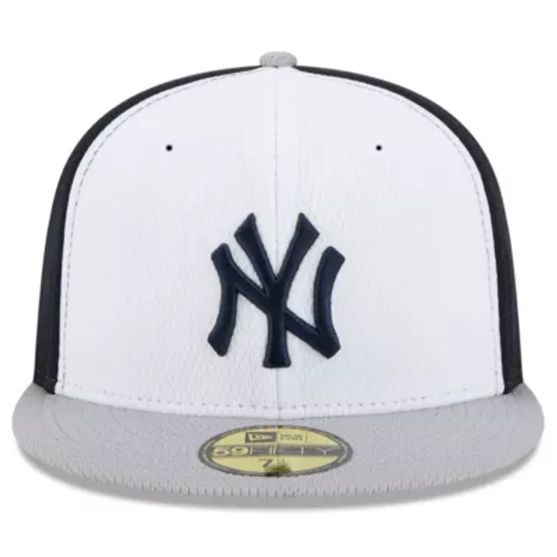 MLB Navy/Gray New York Yankees 2025 Clubhouse 59FIFTY Fitted Hat