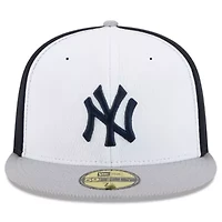 MLB Navy/Gray New York Yankees 2025 Clubhouse 59FIFTY Fitted Hat