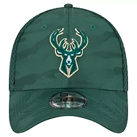 NBA Hunter Milwaukee Bucks Subtle 39THIRTY Flex Hat