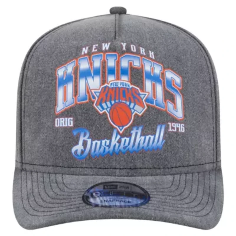 NBA New York Knicks Throwback Washed Pre-Curved 9FIFTY Snapback Hat