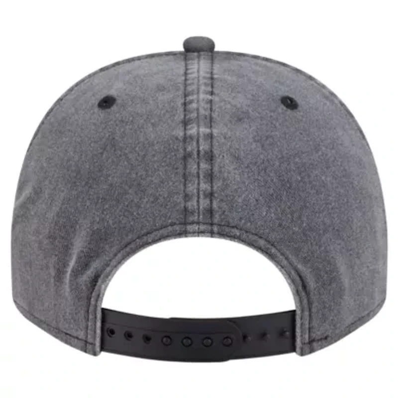 NBA New York Knicks Throwback Washed Pre-Curved 9FIFTY Snapback Hat