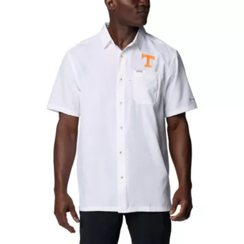 NCAA Tennessee Volunteers Slack Tide Button-Up Camp Shirt