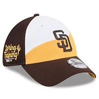 MLB Gold/Dark San Diego Padres 2025 Spring Training 39THIRTY Flex Hat