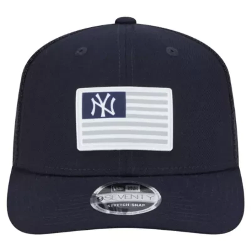 MLB New York Yankees Flag 9SEVENTY Stretch-Snap Hat