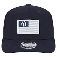 MLB New York Yankees Flag 9SEVENTY Stretch-Snap Hat