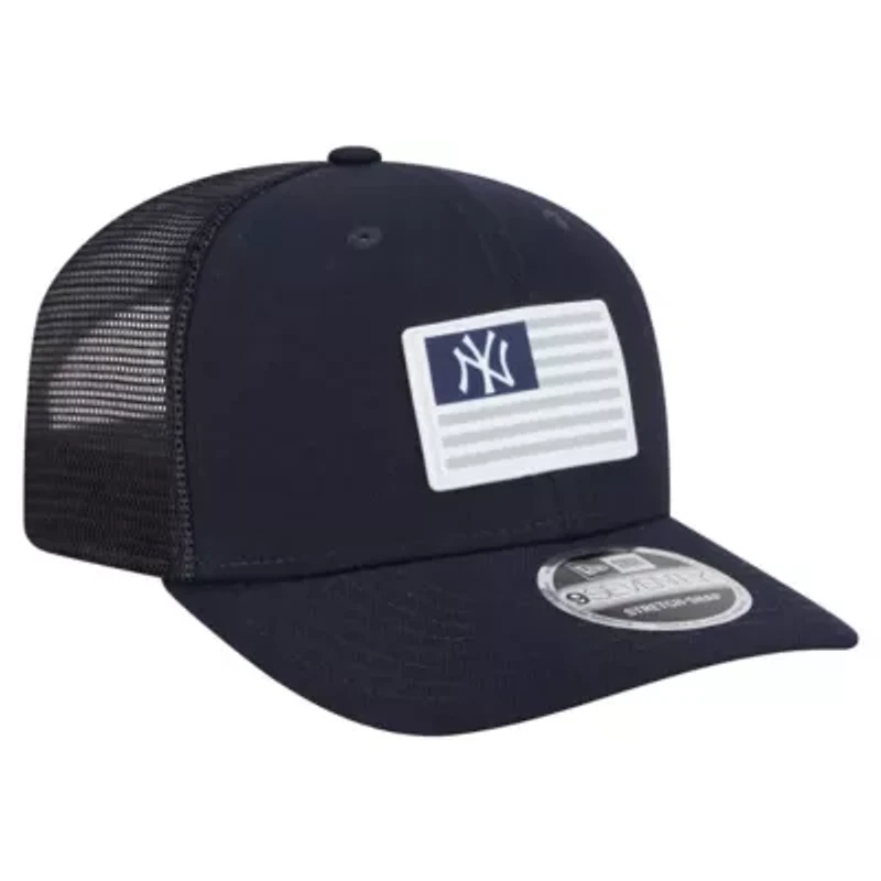 MLB New York Yankees Flag 9SEVENTY Stretch-Snap Hat