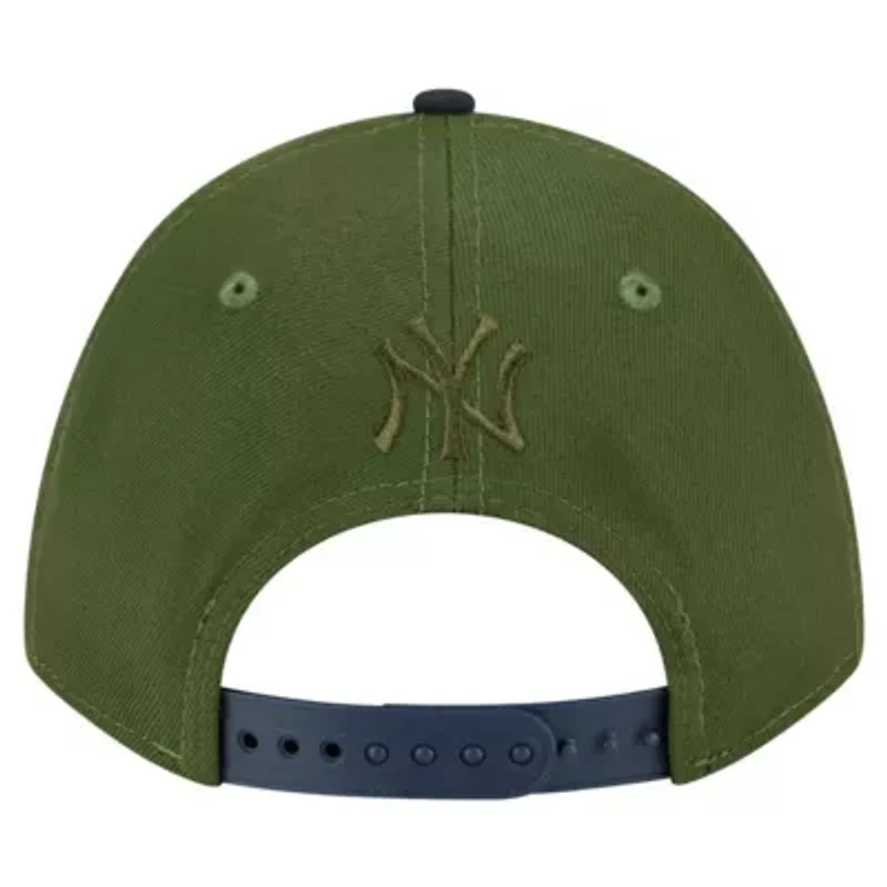 MLB Dark New York Yankees City Feature 9FORTY A-Frame Adjustable Hat