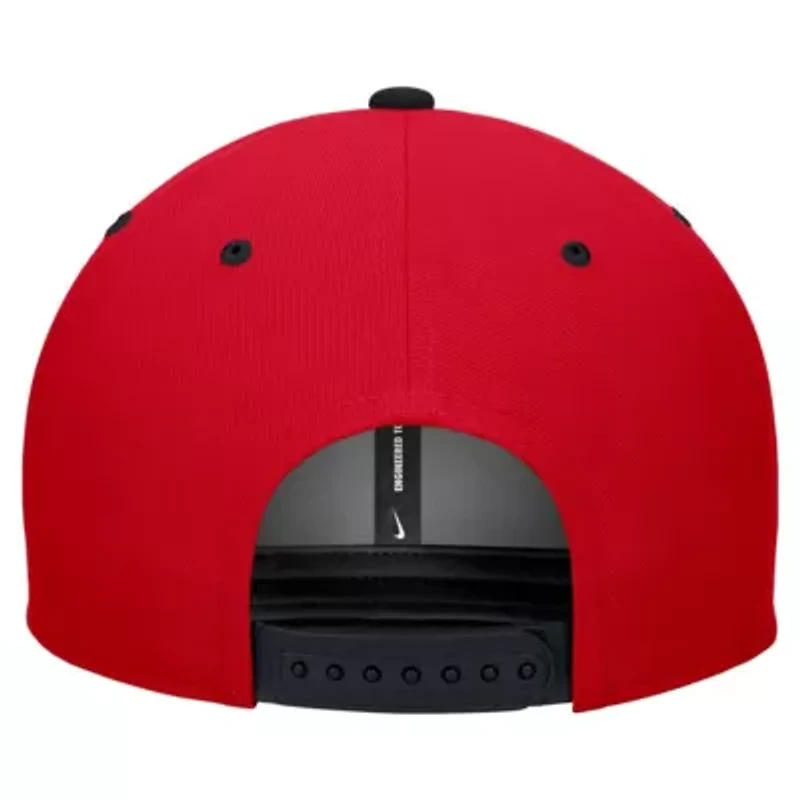 NCAA Nike White/Red Cincinnati Bearcats Pro Performance Snapback Hat