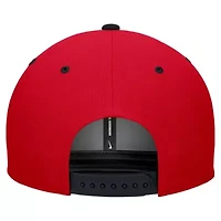 NCAA Nike White/Red Cincinnati Bearcats Pro Performance Snapback Hat
