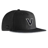 NCAA Nike Vanderbilt Commodores 2025 On-Field True Performance Baseball Fitted Hat
