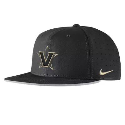 NCAA Nike Vanderbilt Commodores 2025 On-Field True Dri-FIT Fitted Hat