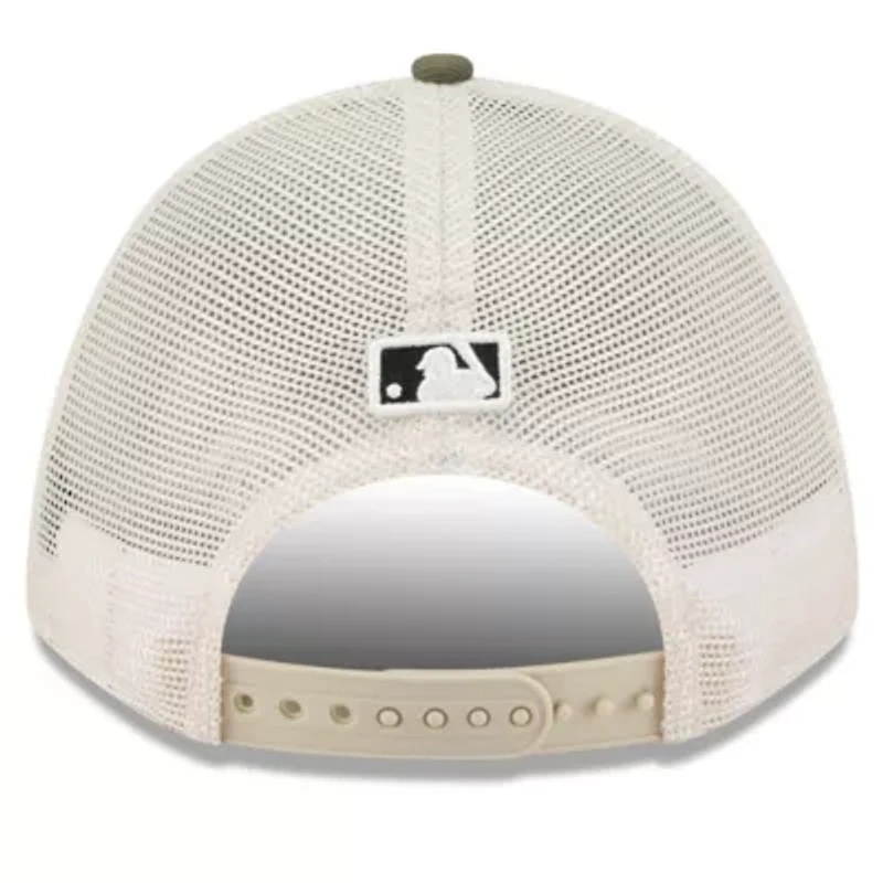 MLB Light Beige/Olive Cleveland Guardians 2025 Armed Forces Day 9FORTY M-Crown A-Frame Adjustable Hat
