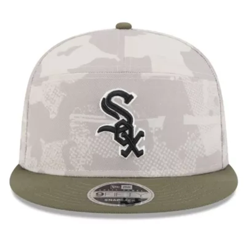 Chicago White Sox MLB Light Beige/Olive Chicago Sox 2025 Armed Forces Day Split Panel 9FIFTY Snapback Hat