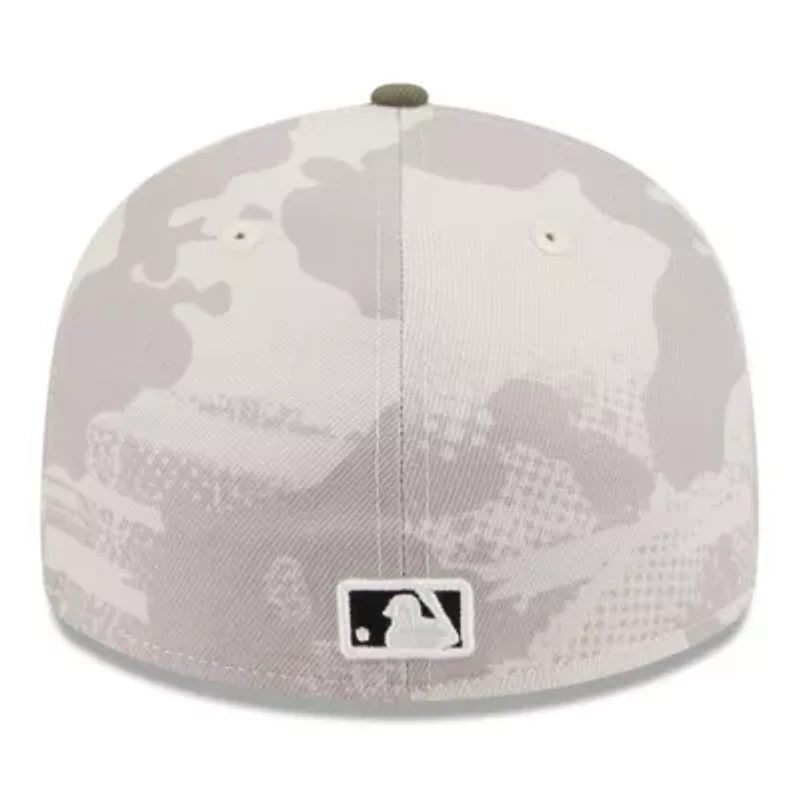 MLB Light Beige/Olive New York Yankees 2025 Armed Forces Day Low 59FIFTY Fitted Hat