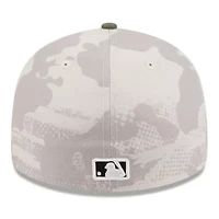 MLB Light Beige/Olive New York Yankees 2025 Armed Forces Day Low 59FIFTY Fitted Hat