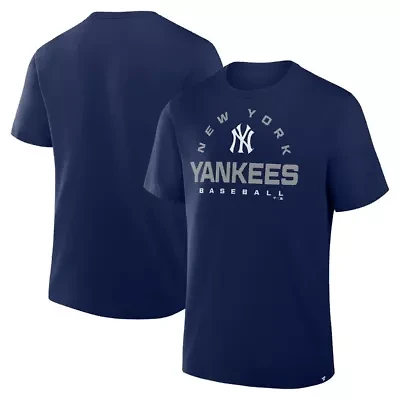 MLB Fanatics New York Yankees Clubhouse Legacy Primary Play T-Shirt
