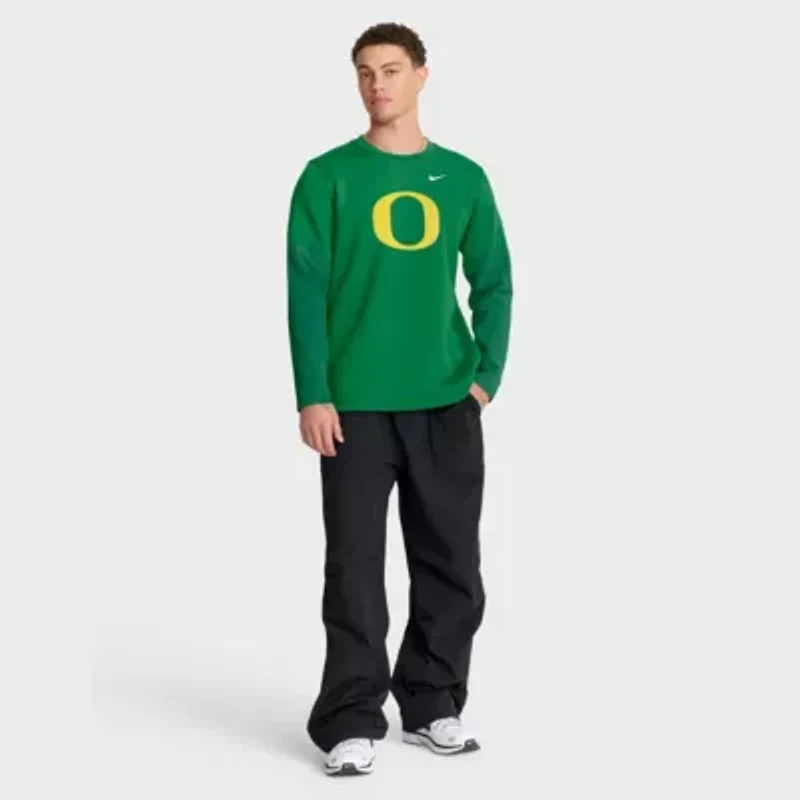 NCAA Nike Oregon Ducks 2025 Sideline Coach Therma-FIT Long Sleeve T-Shirt
