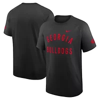 NCAA Nike Georgia Bulldogs Premium Performance Ready Raglan Dri-FIT T-Shirt