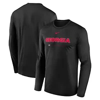 NCAA Nike Georgia Bulldogs 2025 Courtside Basketball Shootaround Legend Dri-FIT Long Sleeve T-Shirt