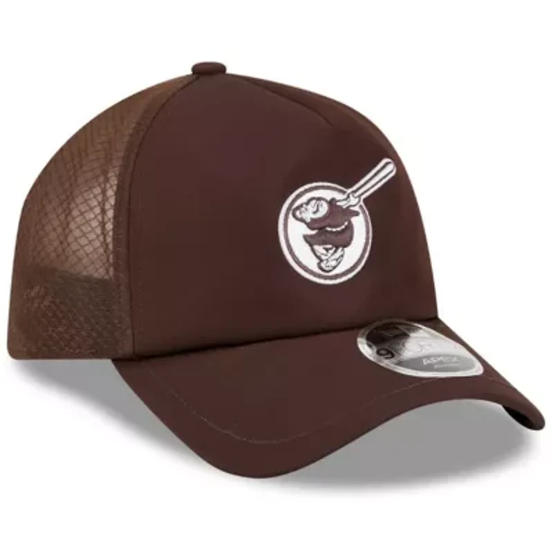 MLB San Diego Padres 2026 Batting Practice Alternate Apex 9FORTY Adjustable Hat