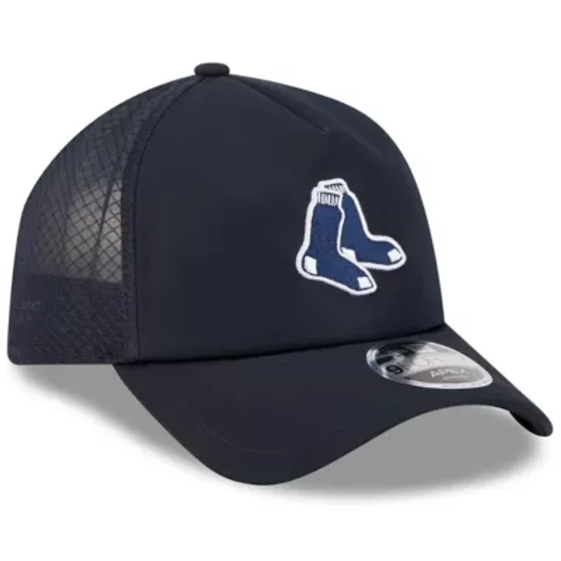 Boston Red Sox MLB Boston Sox 2026 Batting Practice Alternate Apex 9FORTY Adjustable Hat