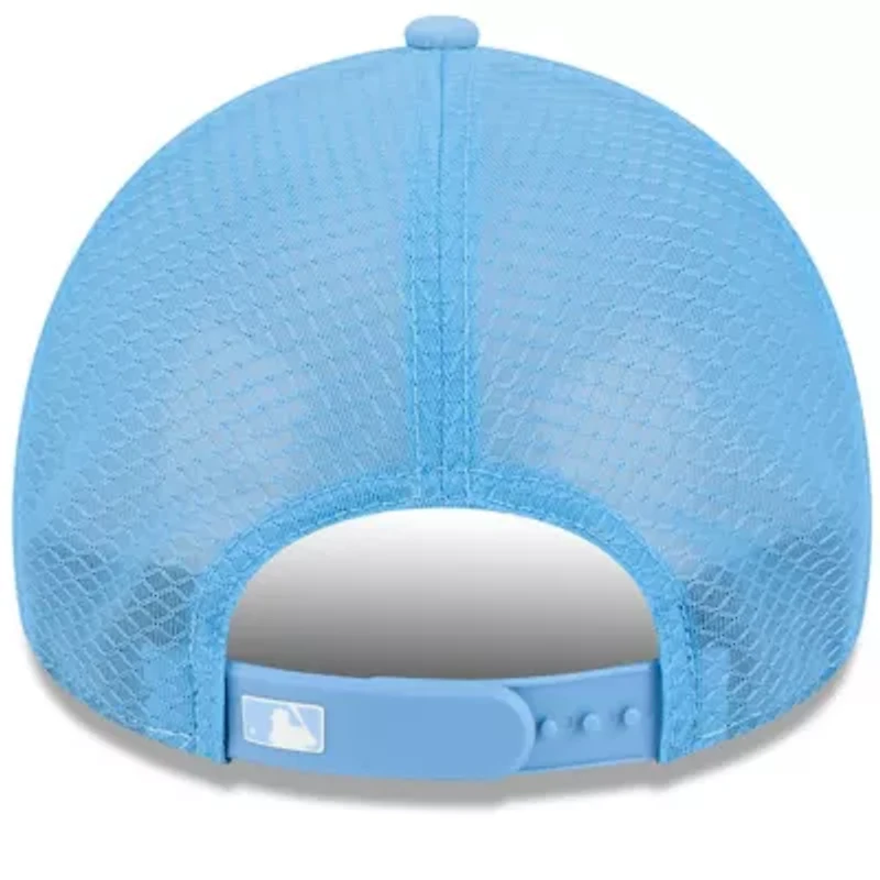 MLB Light Chicago Cubs 2026 Batting Practice Alternate Apex 9FORTY Adjustable Hat