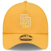 MLB San Diego Padres 2026 Batting Practice Apex 9FORTY Adjustable Trucker Hat