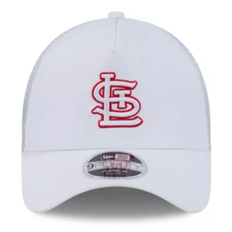 MLB St. Louis Cardinals 2026 Batting Practice Apex 9FORTY Adjustable Trucker Hat