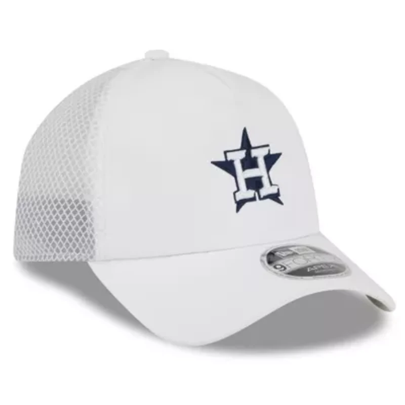 MLB Houston Astros 2026 Batting Practice Apex 9FORTY Adjustable Trucker Hat