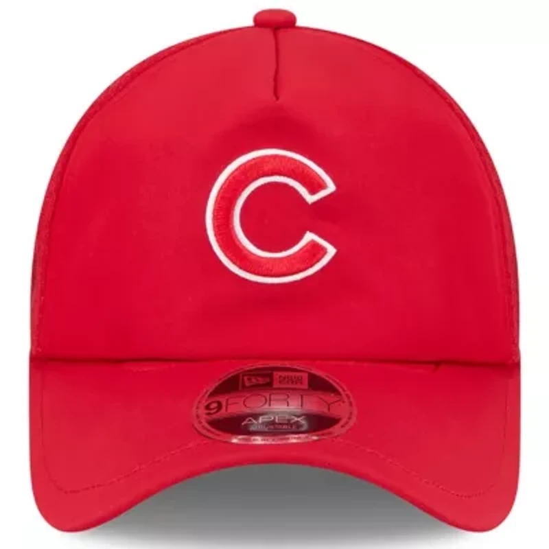 MLB Chicago Cubs 2026 Batting Practice Apex 9FORTY Adjustable Trucker Hat