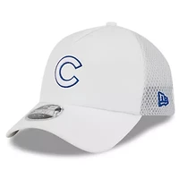 MLB Chicago Cubs 2026 Batting Practice Apex 9FORTY Adjustable Trucker Hat