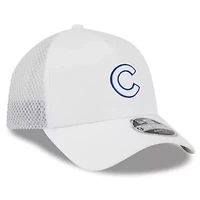MLB Chicago Cubs 2026 Batting Practice Apex 9FORTY Adjustable Trucker Hat