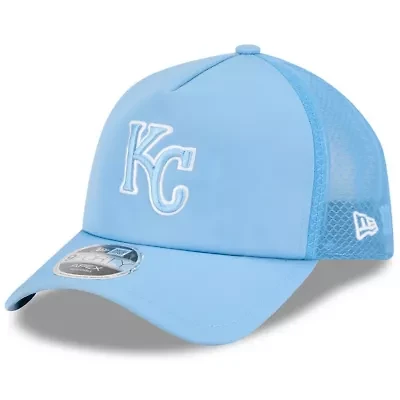 MLB Light Kansas City Royals 2026 Batting Practice Apex 9FORTY Adjustable Trucker Hat