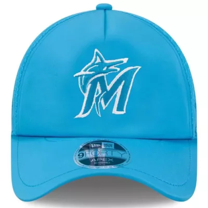 MLB Miami Marlins 2026 Batting Practice Apex 9FORTY Adjustable Trucker Hat