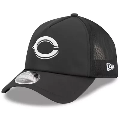 MLB Cincinnati Reds 2026 Batting Practice Apex 9FORTY Adjustable Trucker Hat