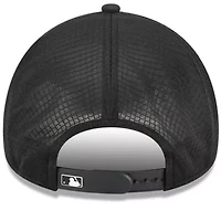 MLB Cincinnati Reds 2026 Batting Practice Apex 9FORTY Adjustable Trucker Hat