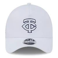 MLB Minnesota Twins 2026 Batting Practice Apex 9FORTY Adjustable Trucker Hat