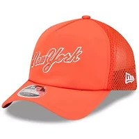 MLB New York Mets 2026 Batting Practice Apex 9FORTY Adjustable Trucker Hat