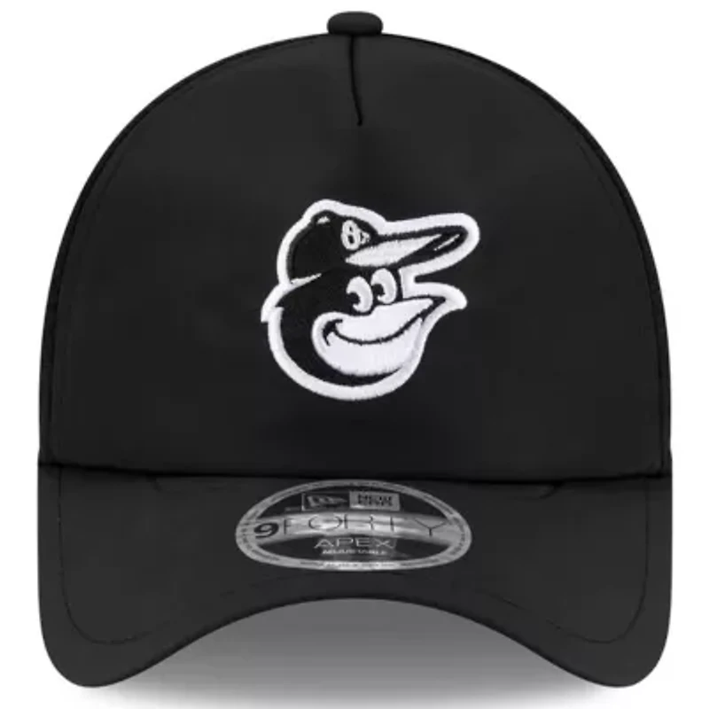 MLB Baltimore Orioles 2026 Batting Practice Apex 9FORTY Adjustable Trucker Hat