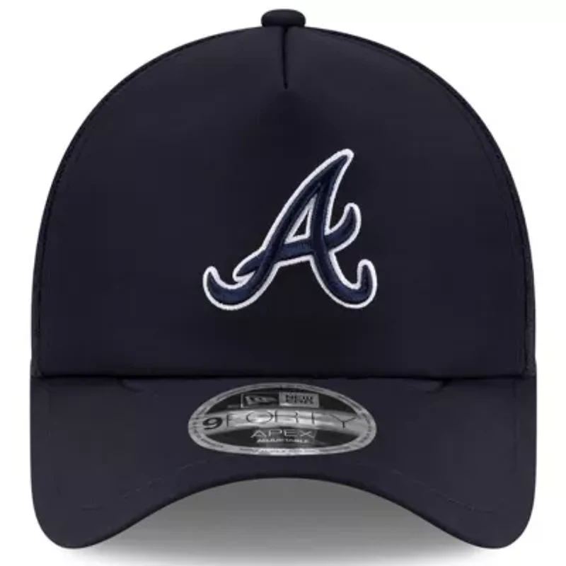 MLB Atlanta Braves 2026 Batting Practice Apex 9FORTY Adjustable Trucker Hat