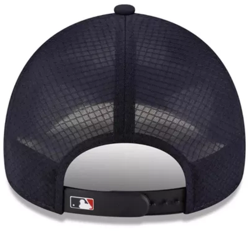 MLB Minnesota Twins 2026 Batting Practice Apex 9FORTY Adjustable Trucker Hat