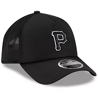 MLB Pittsburgh Pirates 2026 Batting Practice Apex 9FORTY Adjustable Trucker Hat