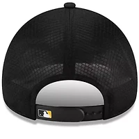 MLB Pittsburgh Pirates 2026 Batting Practice Apex 9FORTY Adjustable Trucker Hat