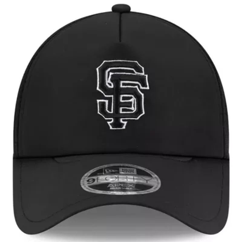 MLB San Francisco Giants 2026 Batting Practice Apex 9FORTY Adjustable Trucker Hat