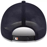 MLB Houston Astros 2026 Batting Practice Apex 9FORTY Adjustable Trucker Hat