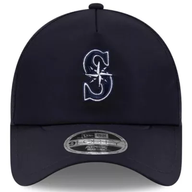 MLB Seattle Mariners 2026 Batting Practice Apex 9FORTY Adjustable Trucker Hat