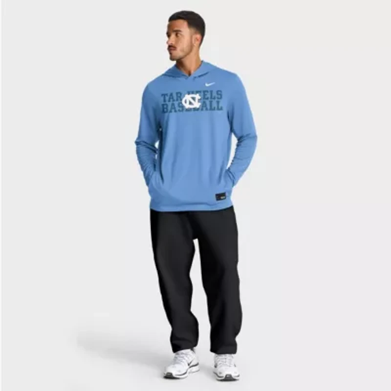 NCAA Nike Carolina North Tar Heels Dugout Dri-FIT Long Sleeve Hooded T-Shirt
