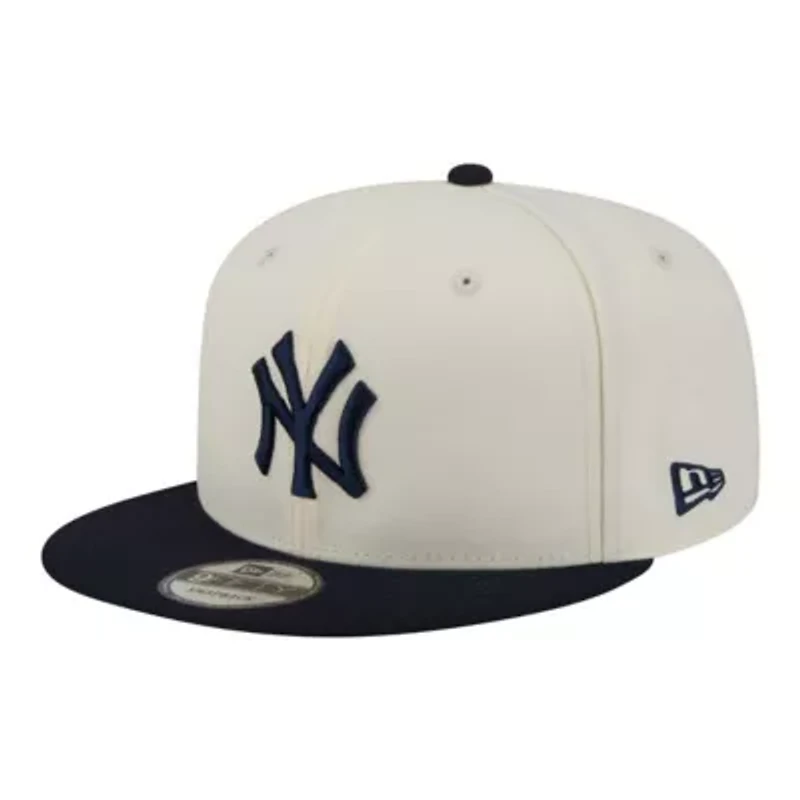 MLB Cream/Navy New York Yankees Localized 9FIFTY Snapback Hat